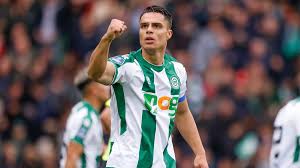 现了两支球 现了两支球